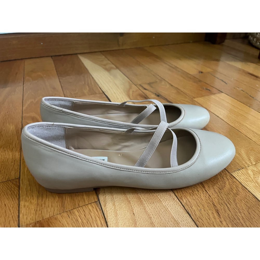 Saks Fifth Avenue Ballet Flats Nude Beige Size 7